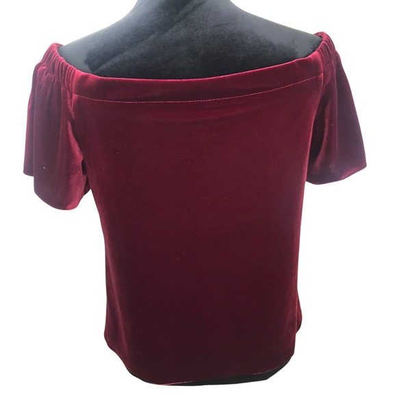 White House Black Market Burgundy Velvet Off The Shoulder Blouse $89 Small - Picture 5 of 12